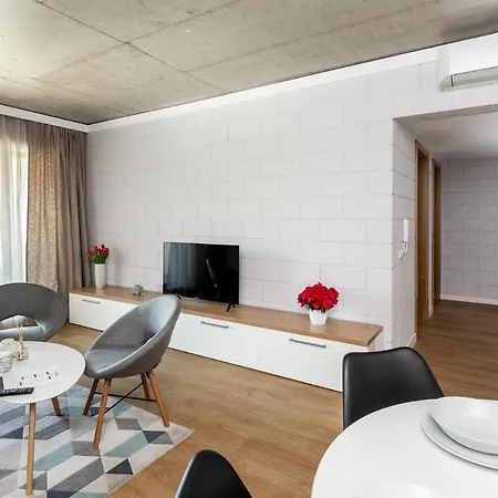 River Side Nr 1m7 アパート オシフィエンチム