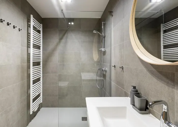 River Side Nr 1m7 דירה Oświęcim